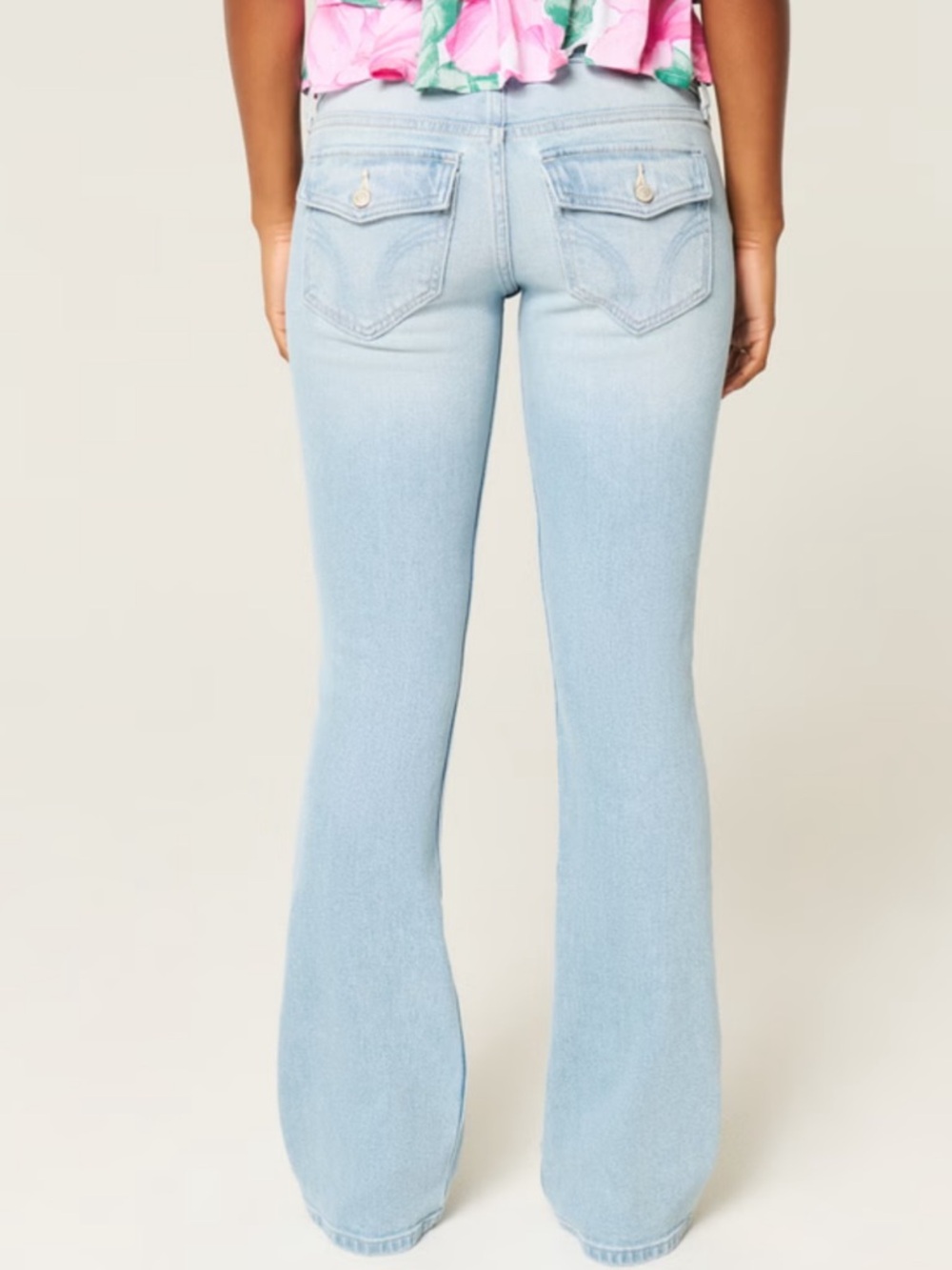 Hollister Light Wash Low Rise Boot Jeans - Picture 2 of 7